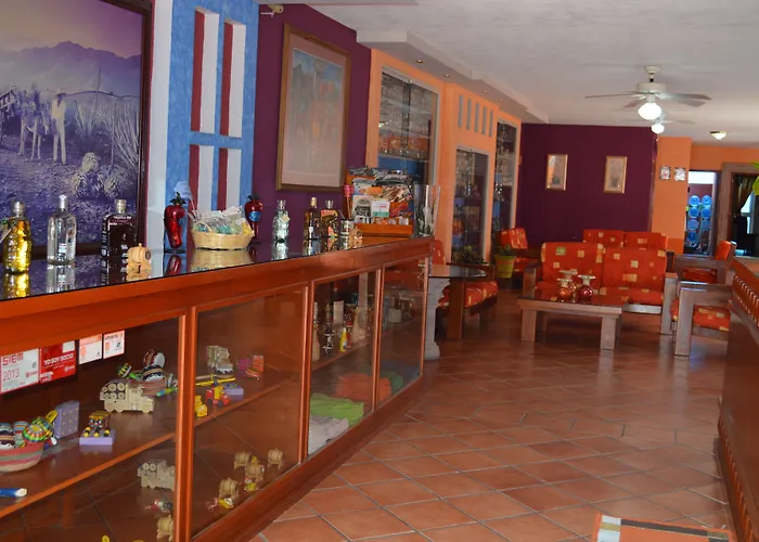 Hotel La Rienda Mision Tequillan