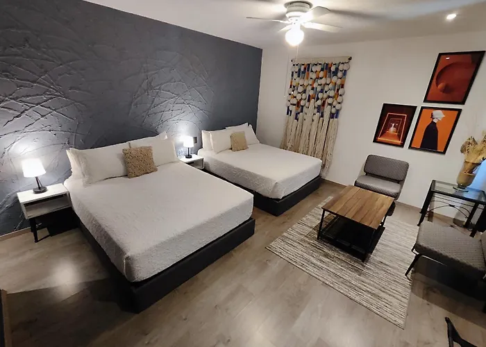 Casa Aceves & Bueno Hotel Boutique